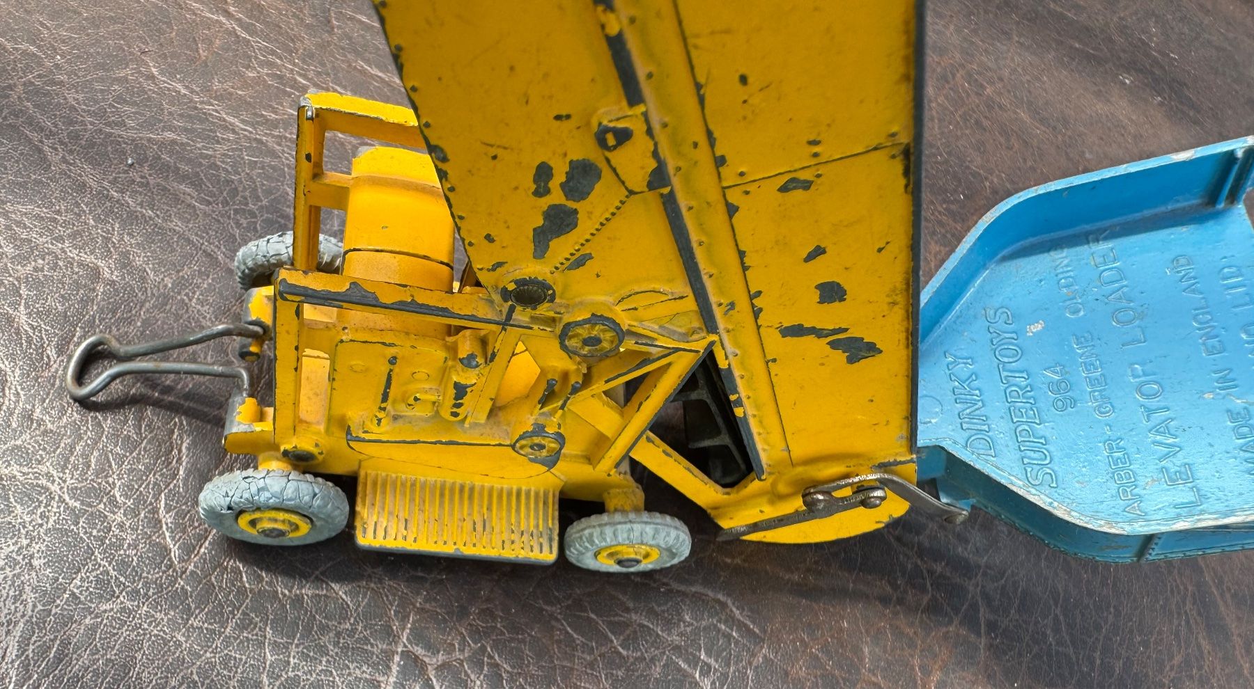 Dinky Toys Modellautos: DINKY TOYS, NR 964, ELEVATOR LOADER, VINTAGE, SCHÖN – Gebraucht aus Ostermundigen von L29 9