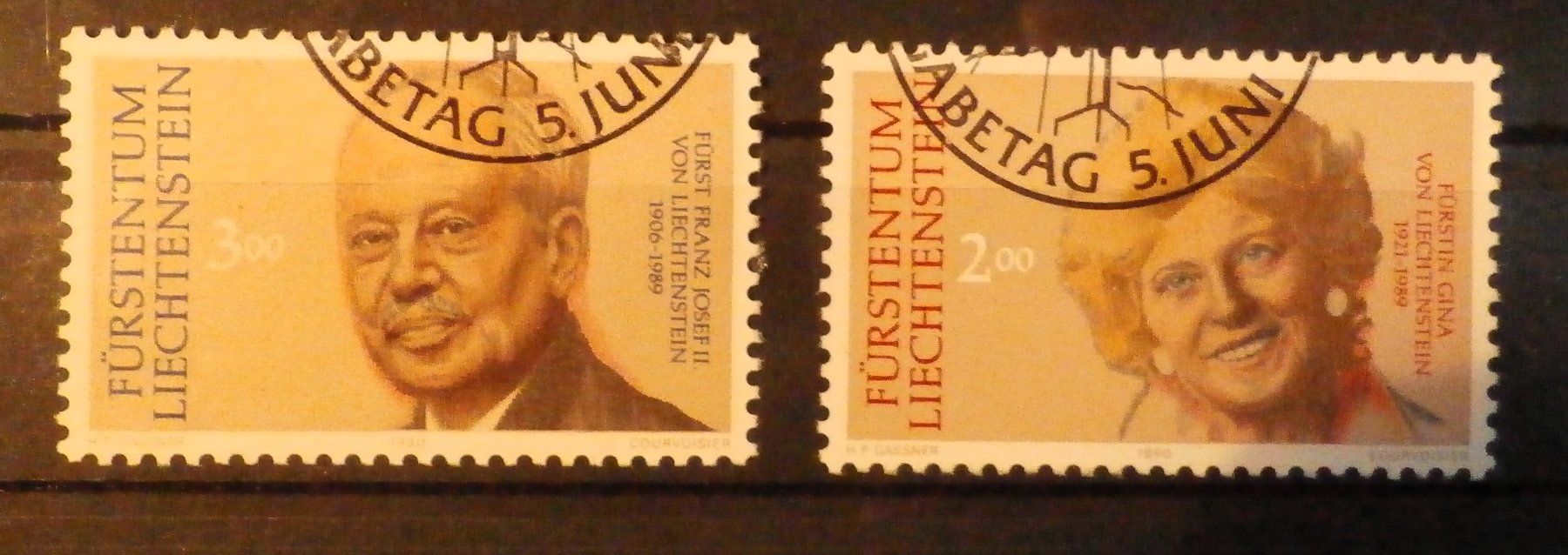 Tous les timbres: FL Trauermarken 1990 ET – D'occasion à Kehrsatz par Bernherb2
