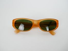 Sonnenbrille Versus