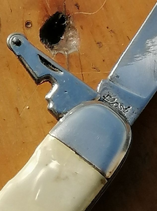 Solingen Accessori: SACKMESSER ALT, EINS MIT GLASSCHNEIDER, 6 STÜCK. – Usato da Maschwanden venduto da OliverM05 1