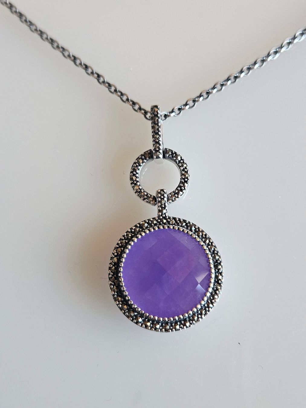 Catenine: Silber Kette mit Jade – Nuovo (secondo la descrizione) da Winterthur venduto da ste_tcx5
