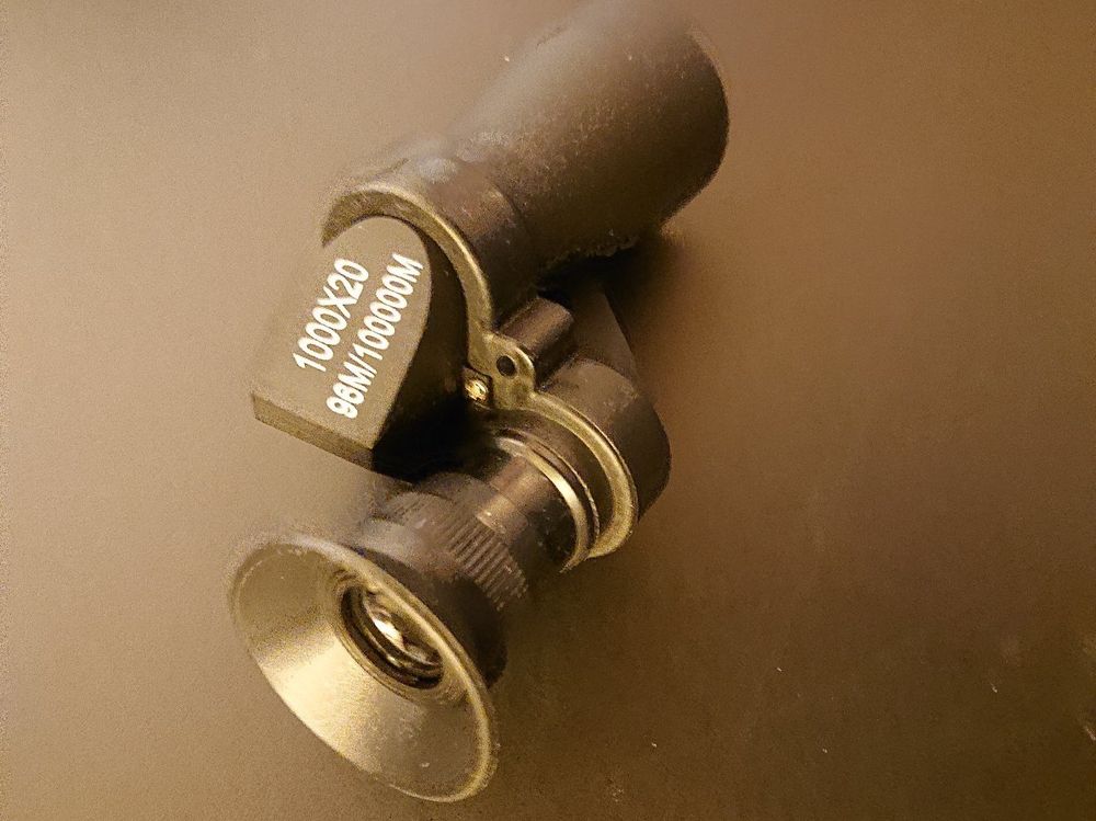 Tragbares Monokular 10-300x Zoom - Für Camping & Outdoor | Mit Stativ-Anschluss