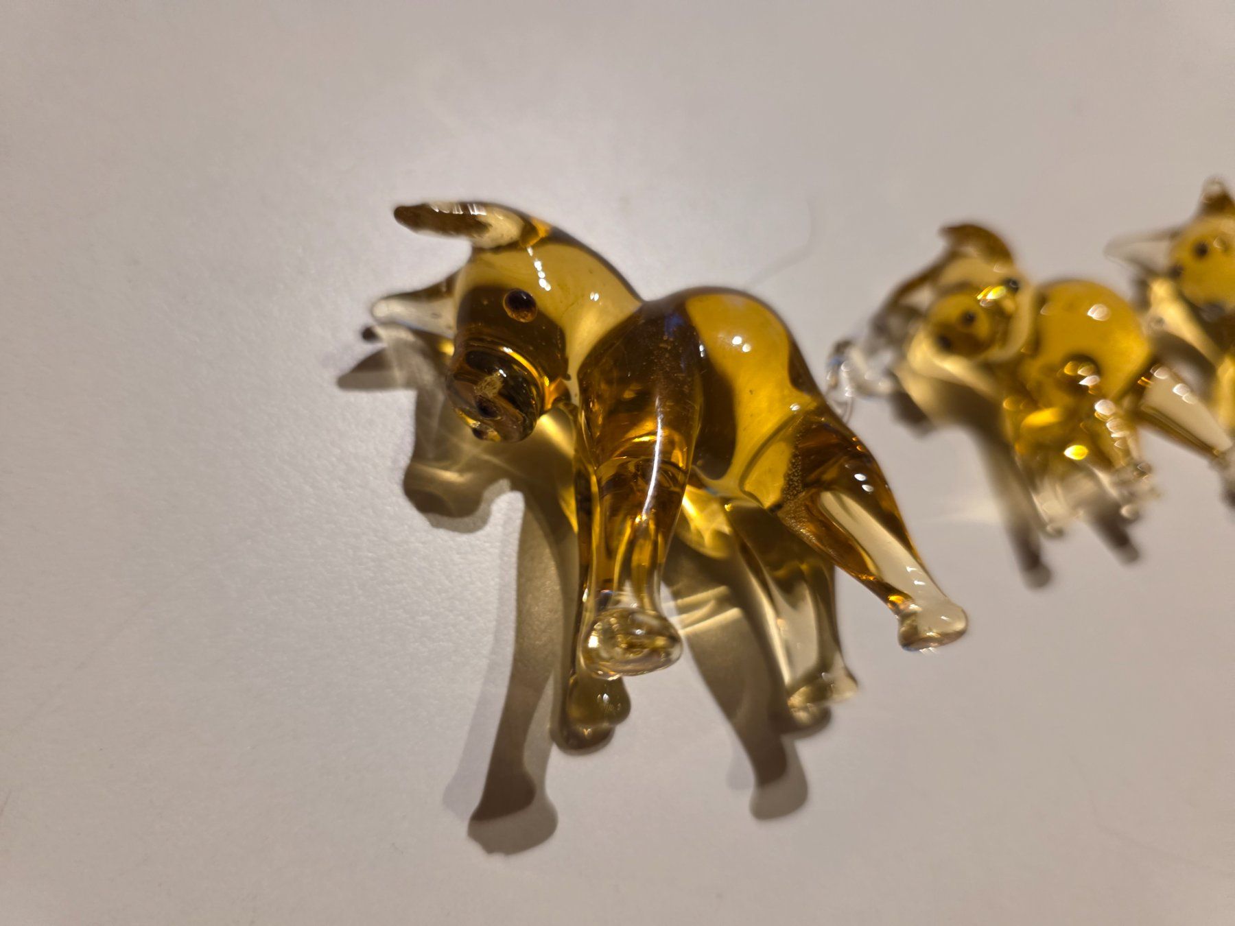 Statuette: 3 gelbe Glas Figuren Tiere – Usato da Walterswil BE venduto da Lonitti 4