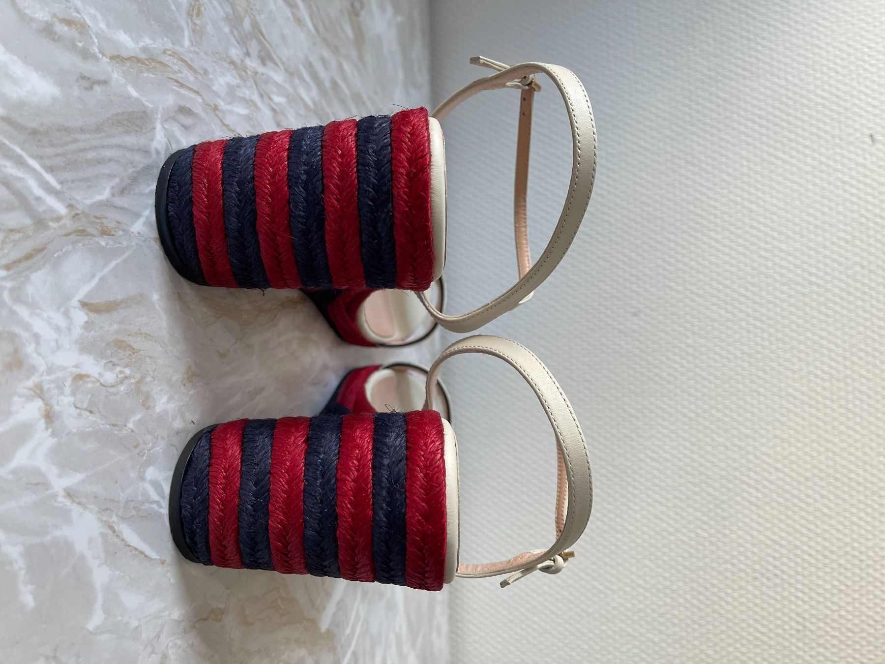 Gucci Damenschuhe: Gucci GG Sandals – Neu und originalverpackt aus Bassersdorf von Elena_87 4