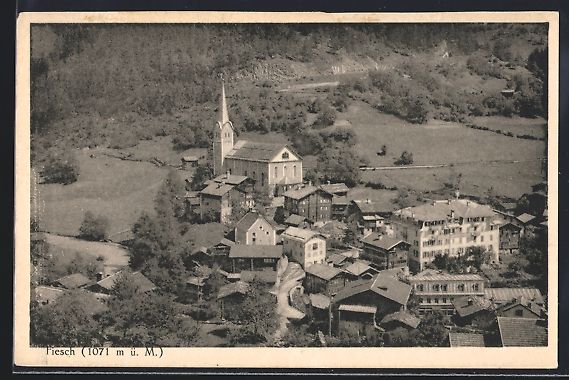 Cartoline postali: AK Fiesch, Teilansicht mit Kirche – Usato da Berlin venduto da bartko-reher