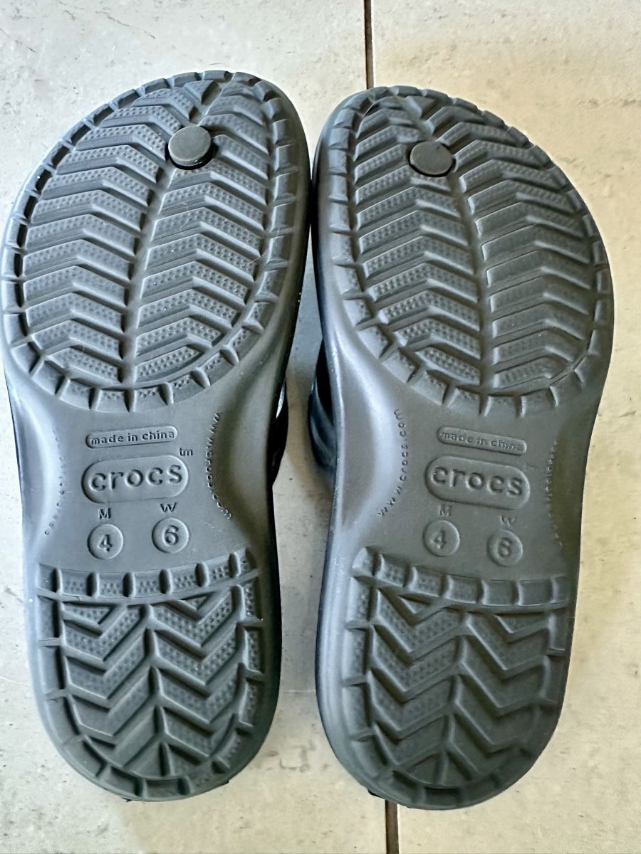 Crocs Scarpe da donna: Infradito Crocs – Usato da Castel San Pietro venduto da Moregi 4