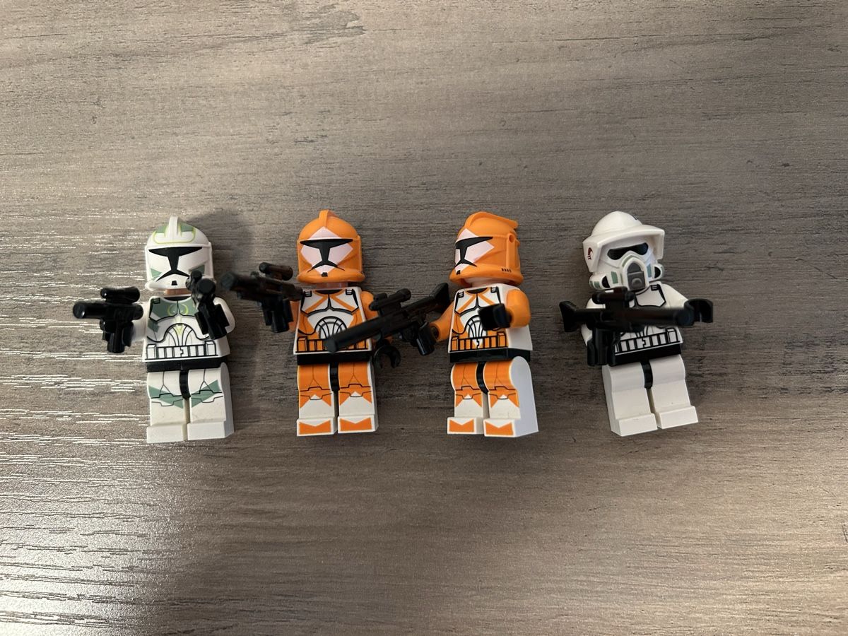 Lego Spielzeuge: Lego Star Wars 7913 - Clone Trooper Battle Pack – Gebraucht aus Wettswil von mwo_dh8j 1