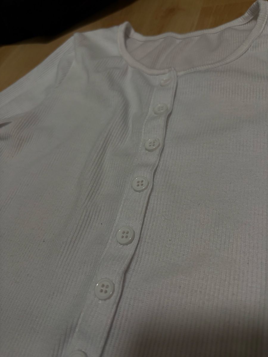 Top: Weisser Langarmtop Gr. XS – Usato da zürich venduto da mapaXXefaboo 1