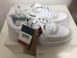 Neue Unisex Sneakers von Tommy Hilfiger