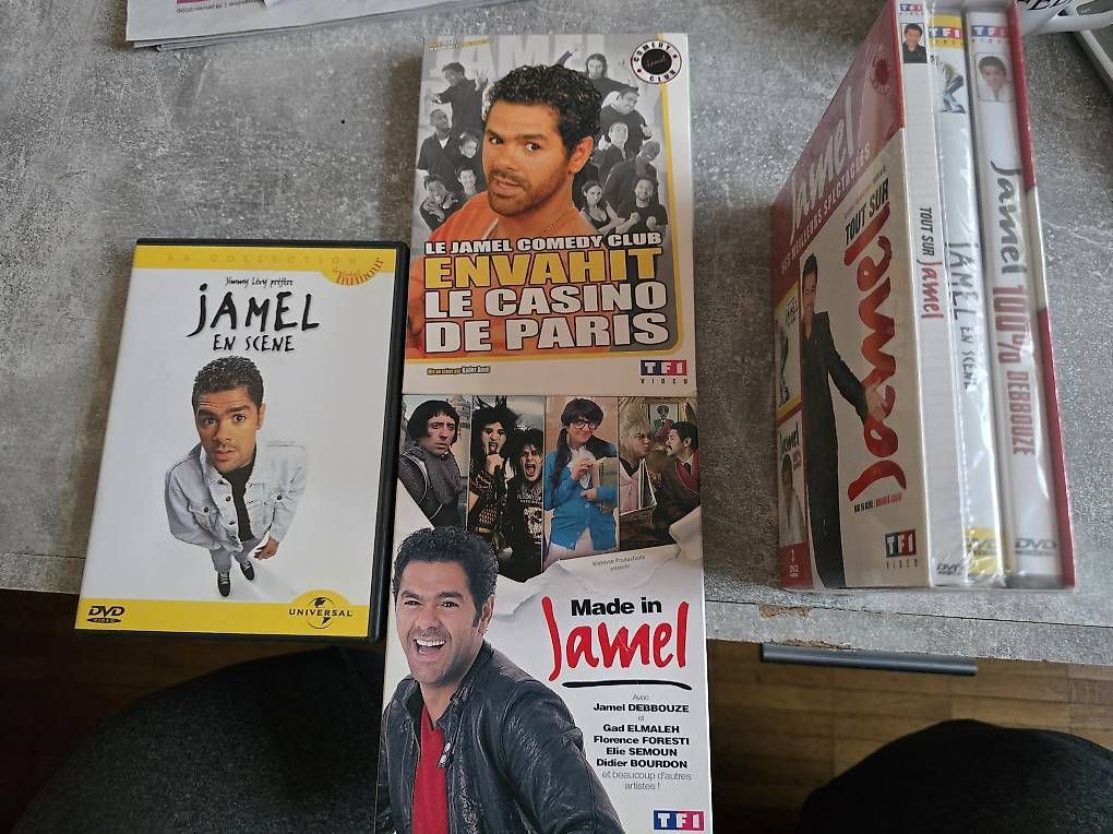 Tutti i DVDs: 6 DVD de Jamel – Usato da Chavannes-Renens venduto da Coco200 1