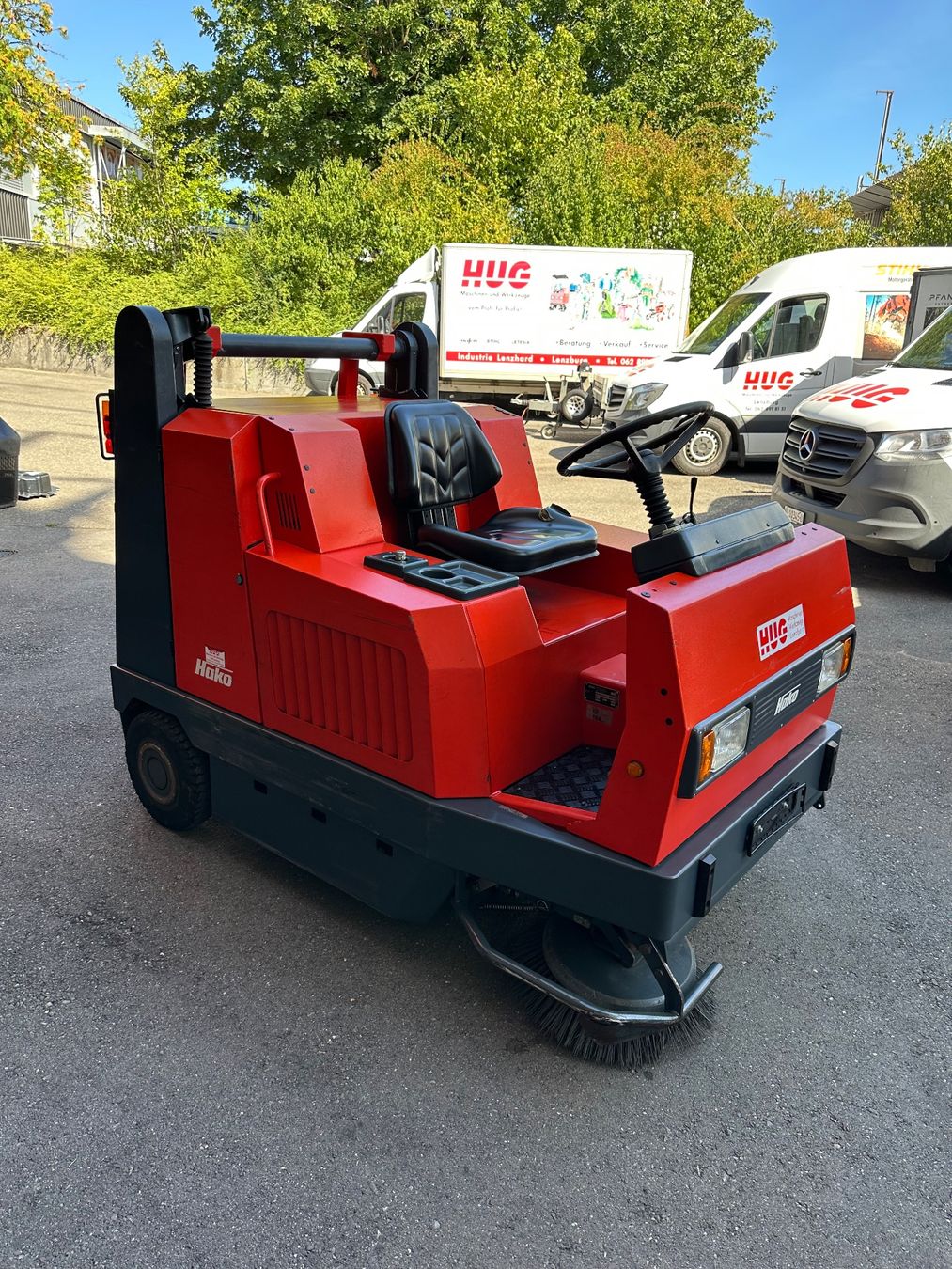 Hako Alle Maschinen: Hako Jonas 1450D Kehrmaschine – Gebraucht aus Lenzburg von billistar