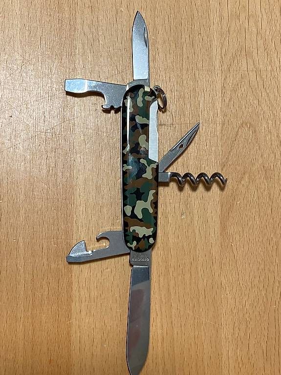 Coltelli tascabile: Army Taschenmesser – Usato da Degersheim venduto da Sigi600