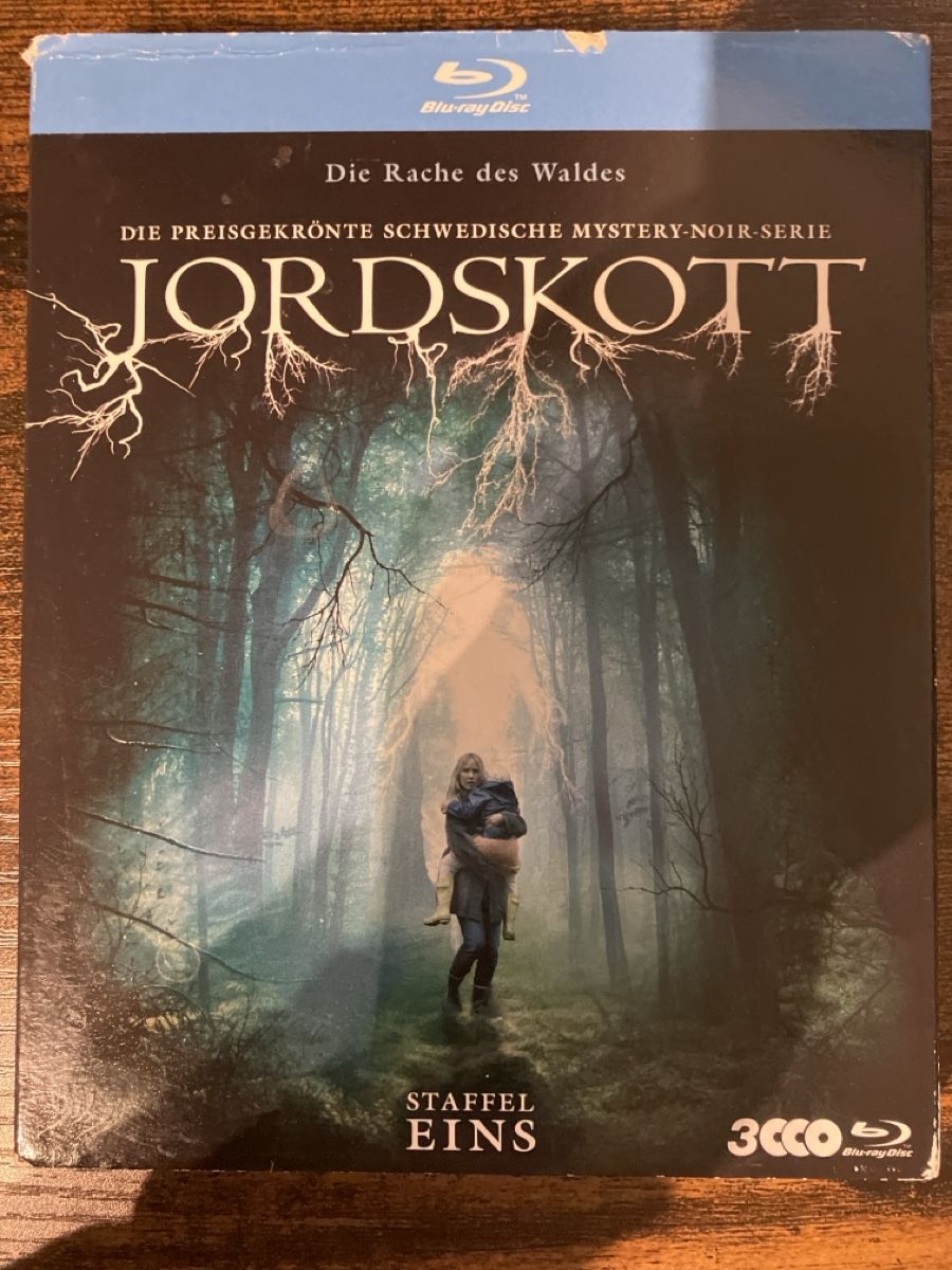 Tutti i DVDs: Jordskott Staffel eins BluRay – Usato da Glarus venduto da Jhuber78