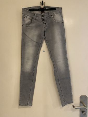Graue Please Jeans, Gr. M, Damen