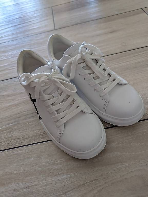 Chaussures femmes: DKNY - Keira Lace Up – D'occasion à Birmenstorf AG par martinbraendli 1