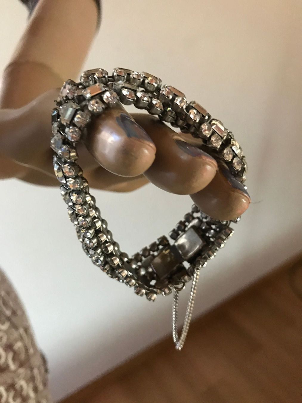 Bracciali & Braccialetti: Armband Strass alt geschlungen – Usato da Gümmenen venduto da FelizitasHermann 1