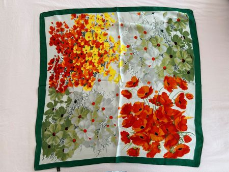 Scarf -Neu