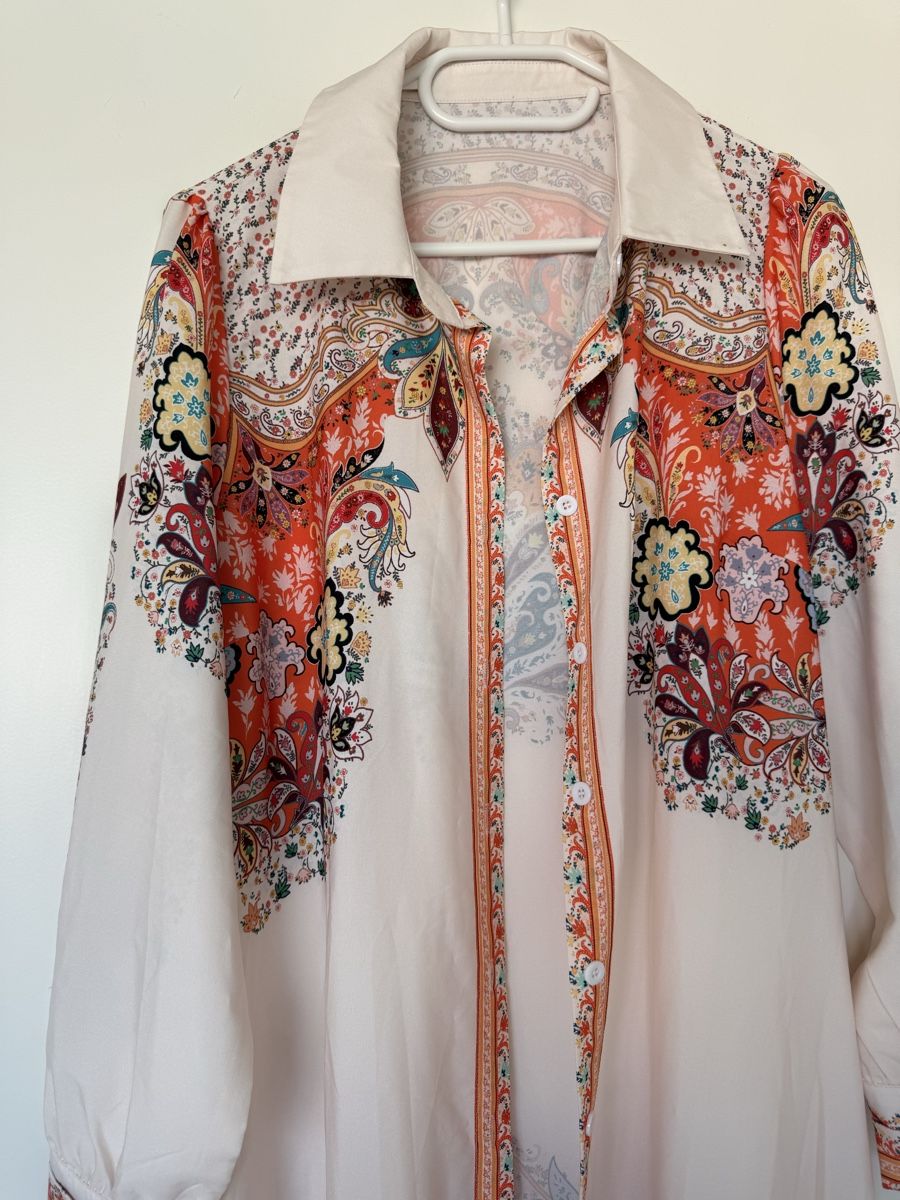 Vestiti: Robe avec imprimé  – Usato da Monthey venduto da sen_6ckr 1