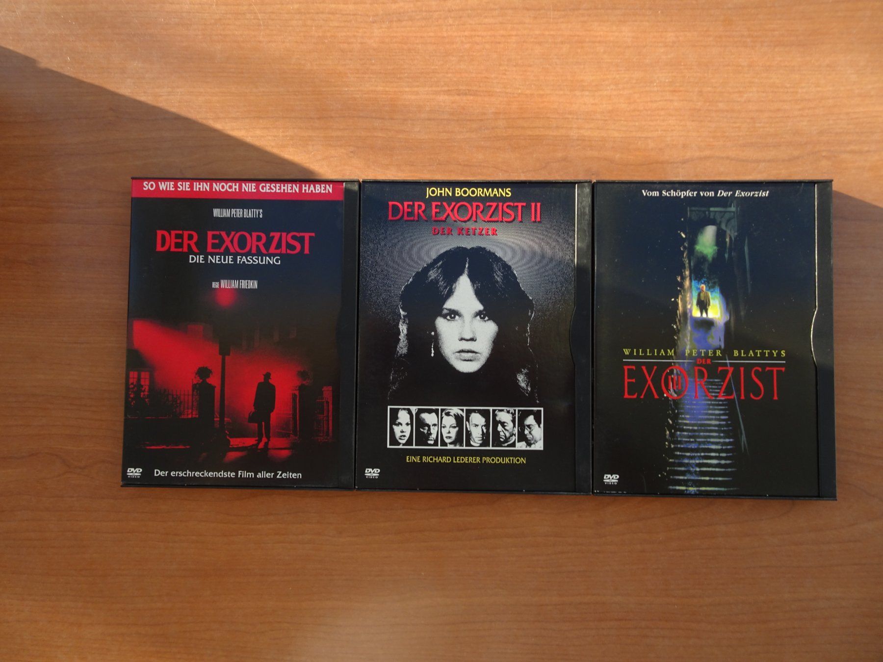 Tutti i DVDs: Der Exorzist 1-3 – Usato da Schenkon venduto da Movieplanet