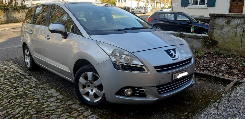 Peugeot 5008 1.6 HDI FAP112