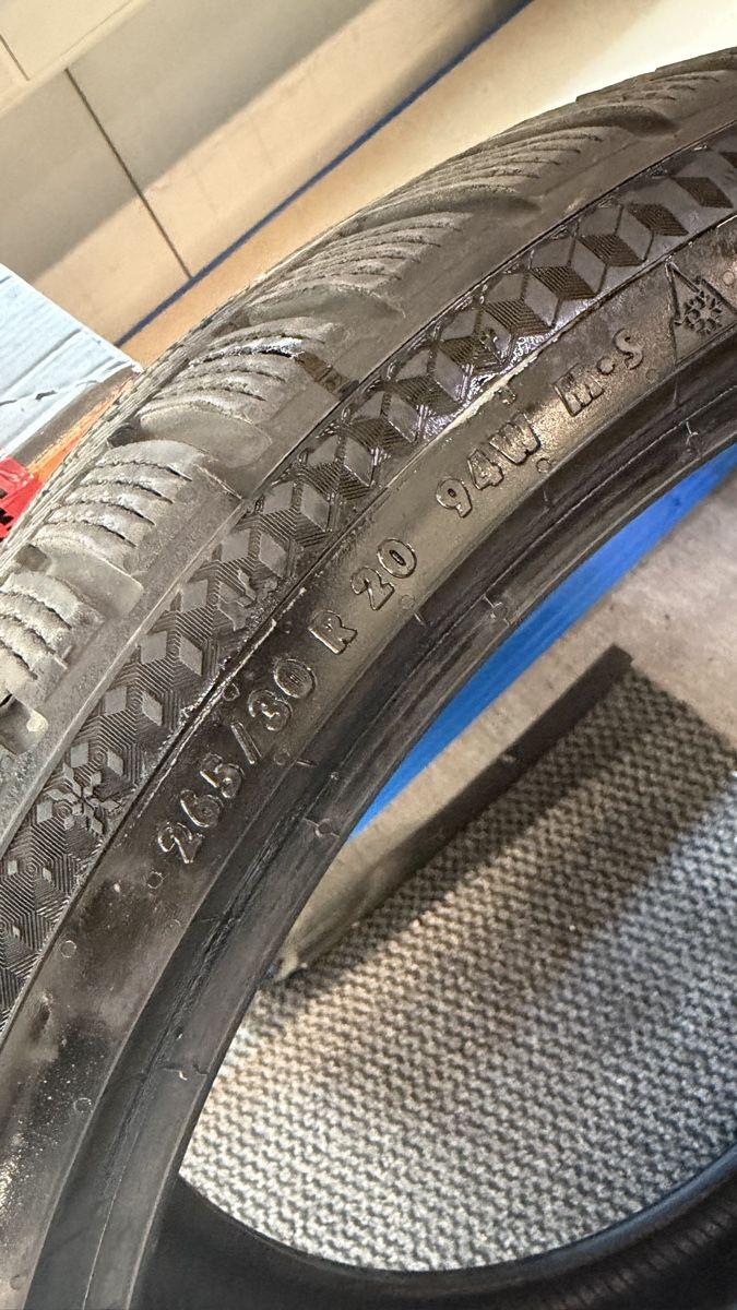 Pneumatici & Ruote complete: Continental Winterreifen – Usato da Sargans venduto da Sauto24 4