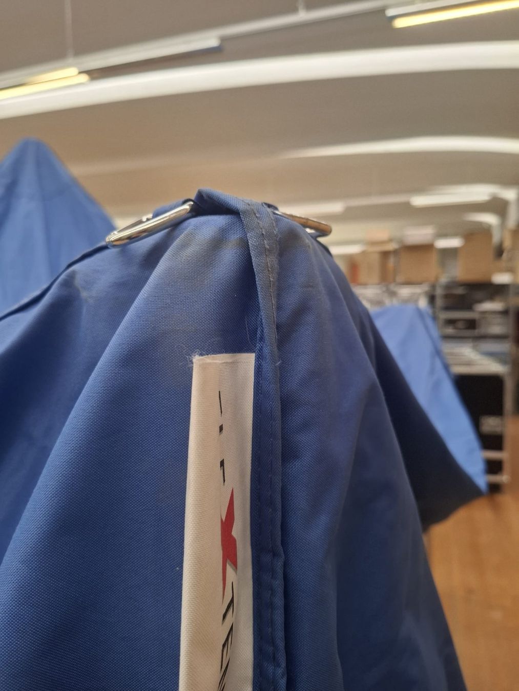 Zelte & Pavillons: Faltzelt FleXtents Basic 3x3m Blau – Gebraucht aus Effretikon von lichtundmusik_GmbH 2