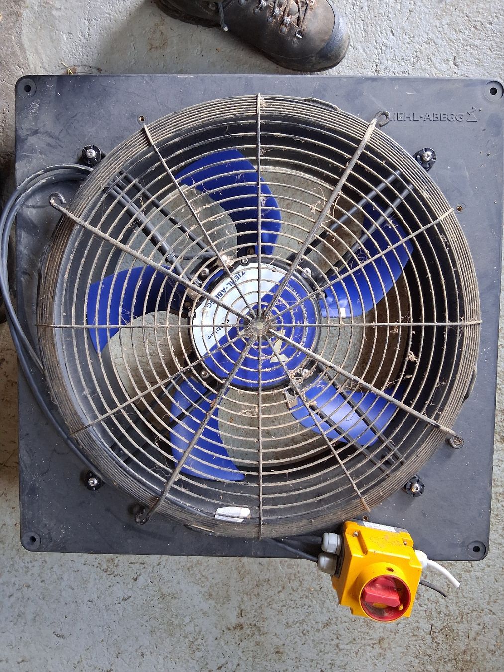 Ventilatoren: Ventilator ZIEHL-ABEGG ECblue Stalllüfter – Gebraucht aus Küssnacht am Rigi von Rep1993 2