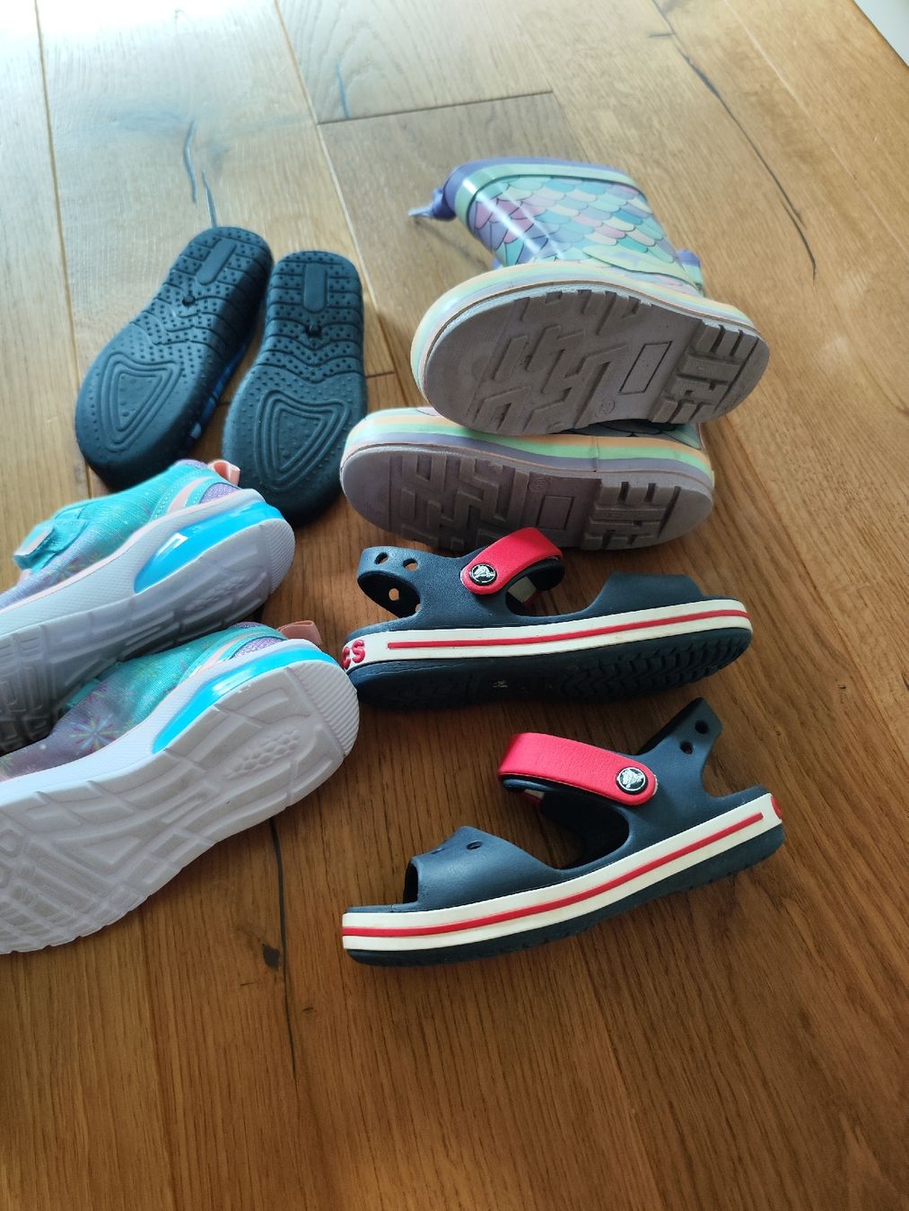 Scarpe per ragazze: Schuhe Gr. 28 und 29 – Usato da Kriens venduto da Xonox 5