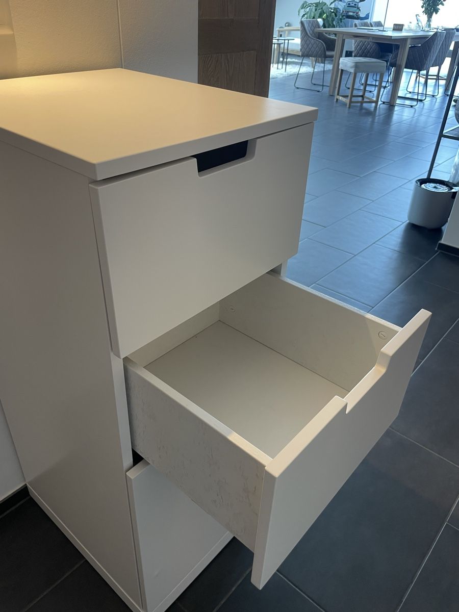 Cassettiere: White 3 Drawer Cabinet Nordli Ikea – Usato da Unterägeri venduto da VANDERROL 2