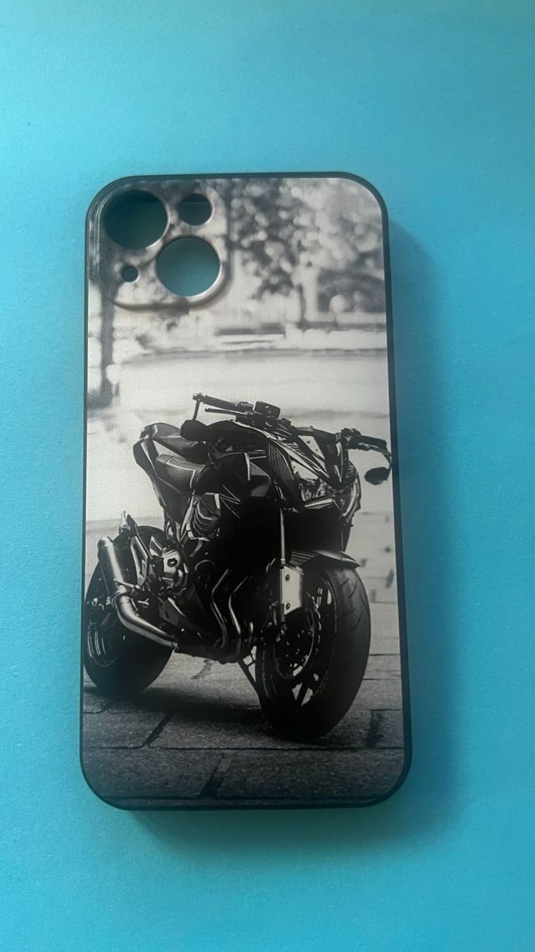Cover & Protezioni schermo: Coque iPhone 13\14.   Hülle iPhone 13\14 – Nuovo e nell'imballaggio originale da St-Cergue venduto da vpr_7v8g