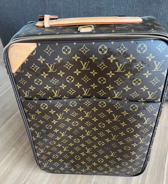 Altro in Aeronautica: Louis Vuitton Rollkoffer Pegase 55 – Usato da Zollikon venduto da Chica13.11.