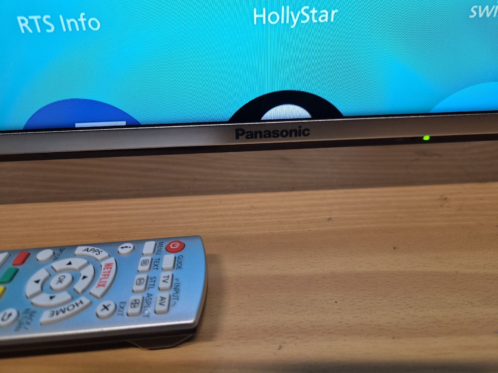 Appareils TV: Panasonic 40 Zoll  – D'occasion à Riehen par mbahn 1