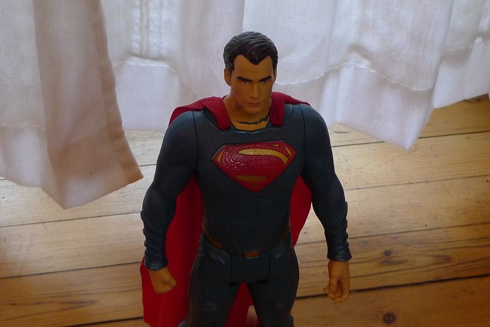 Statuette: Superman-Nr.2 – Usato da Bern venduto da bn1640 3