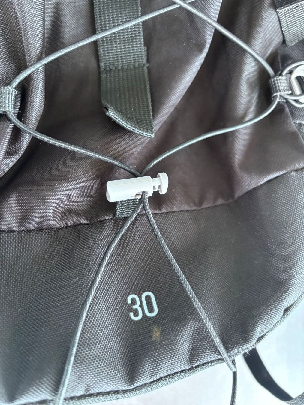 Rucksäcke: Rucksack 30 Liter, Quechua – Gebraucht aus Thun von Vw_keller 2