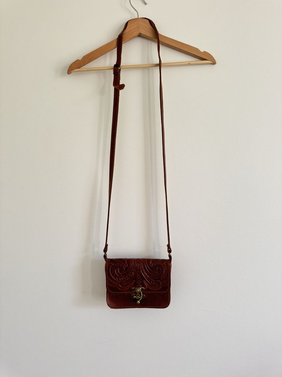Borse da donna: Ledertasche – Nuovo (secondo la descrizione) da St. Gallen venduto da nikolasbong 1