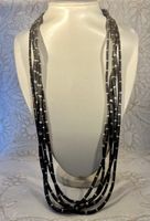 Baisse d’Été, prix cassés Collier 5 Rangs Heishis Style Boh