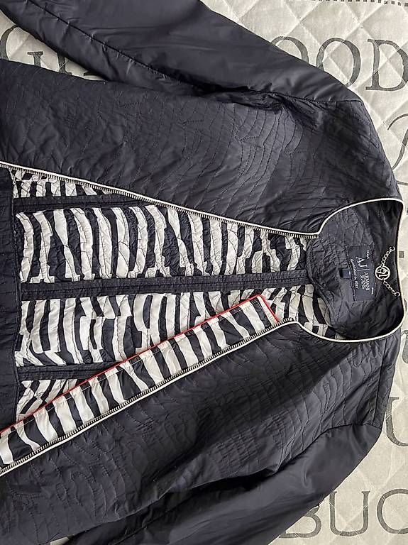 Giacche: Veste légère ArmaniJeans – Usato da Bulle venduto da Preteni