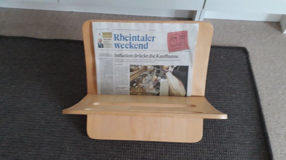 Koopp Zeitungsständer Aus Segeltuch - Klappbarer Holzständer In Cremefarben