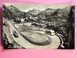 Sustenstrasse - Oldtimer-Busse !!!