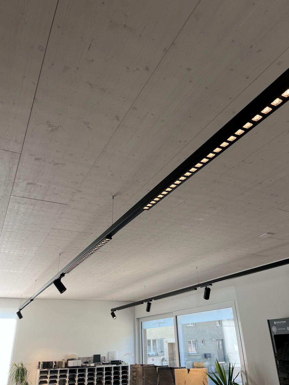 Zumtobel Lampadari & plafoniere: Zumtobel Lichtschiene – Usato da Frauenfeld venduto da Siku1993 2