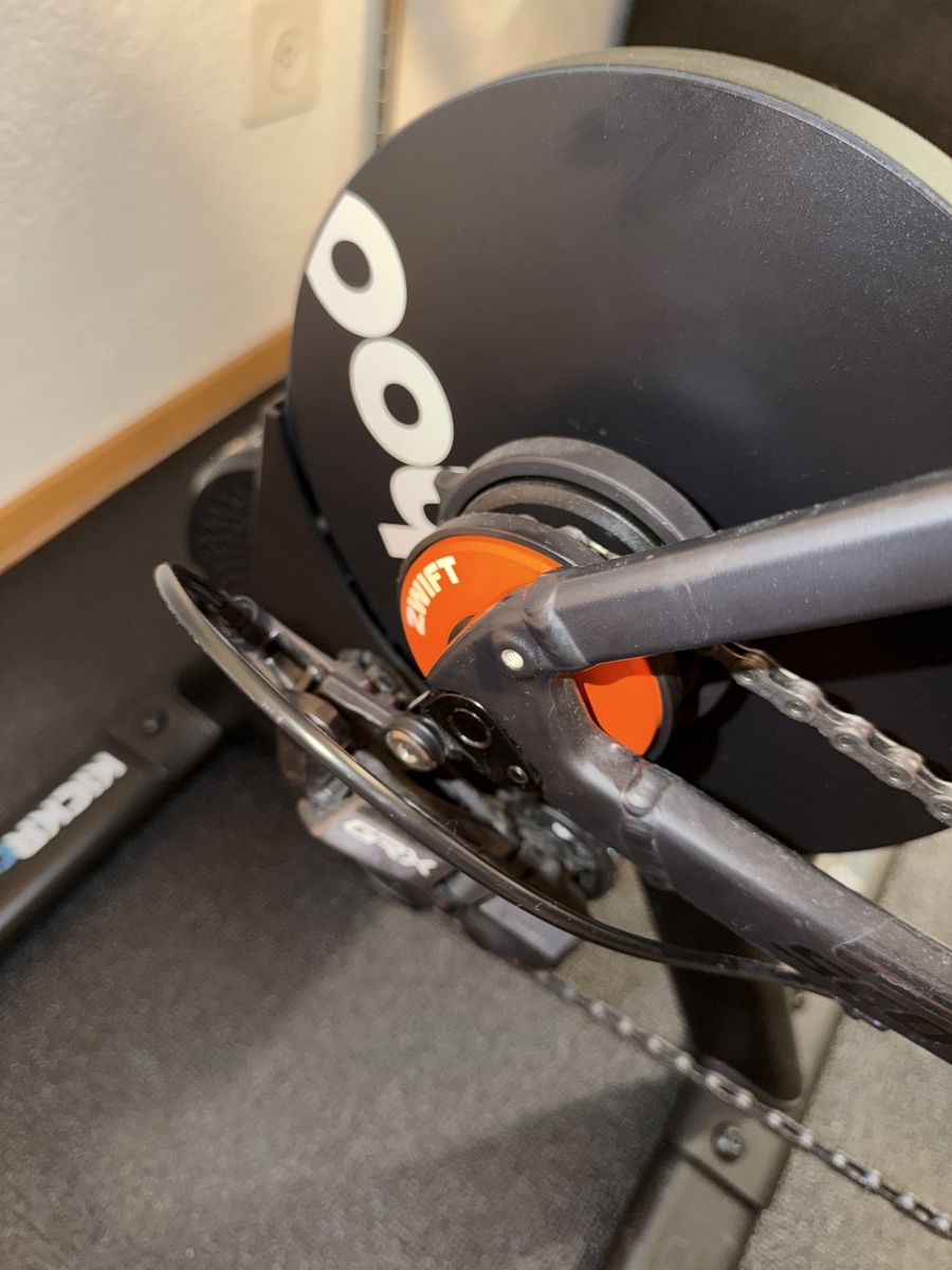 Wahoo Hometrainer: KICKR CORE 2 Smart Trainer mit ZWIFT Cog/Click – Usato da Bonstetten venduto da HerrKaeser 2