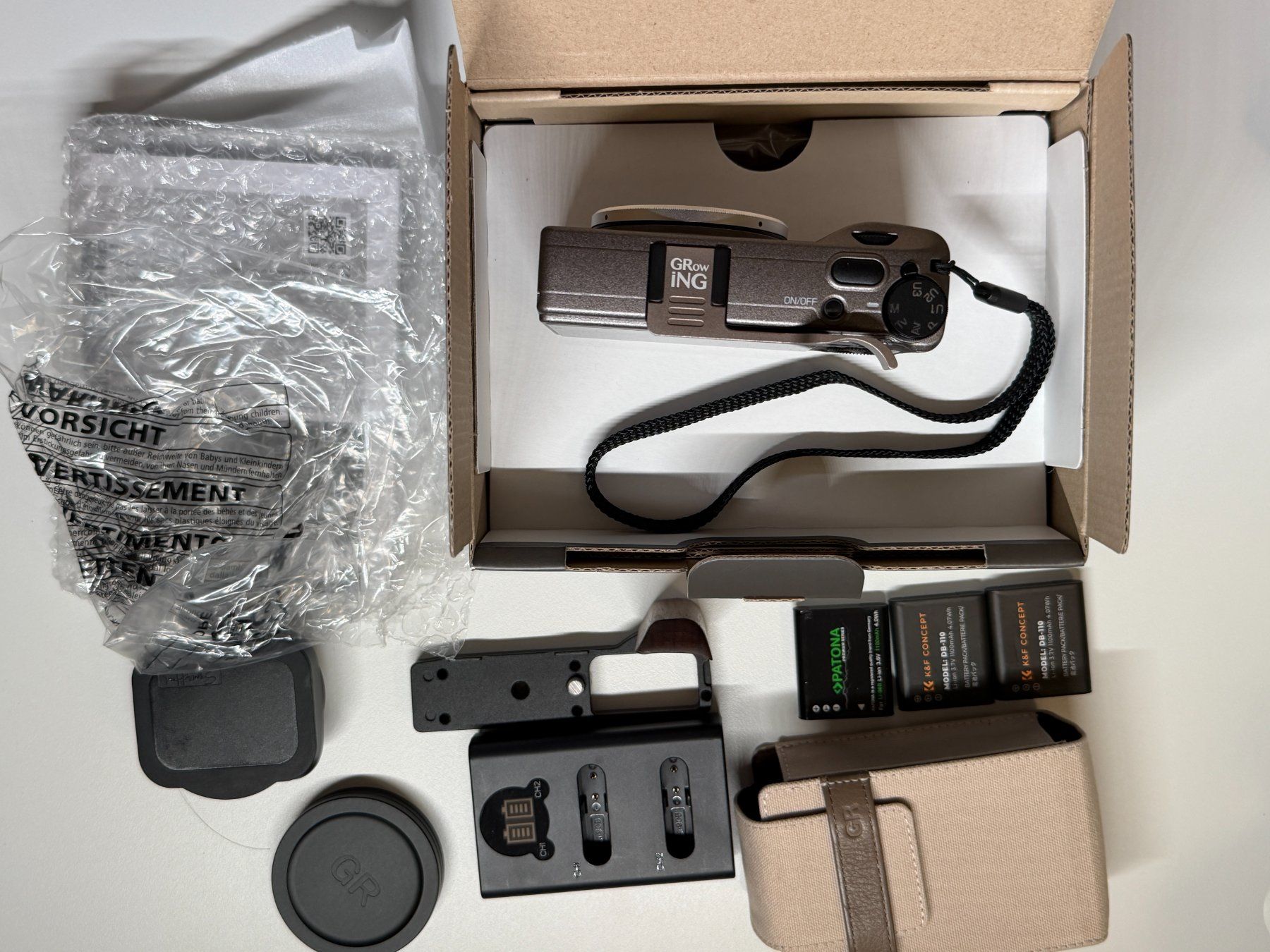 Ricoh Fotocamera: Ricoh GR3 Diary Edition Limited – Usato da Zürich venduto da ric_wz68 2