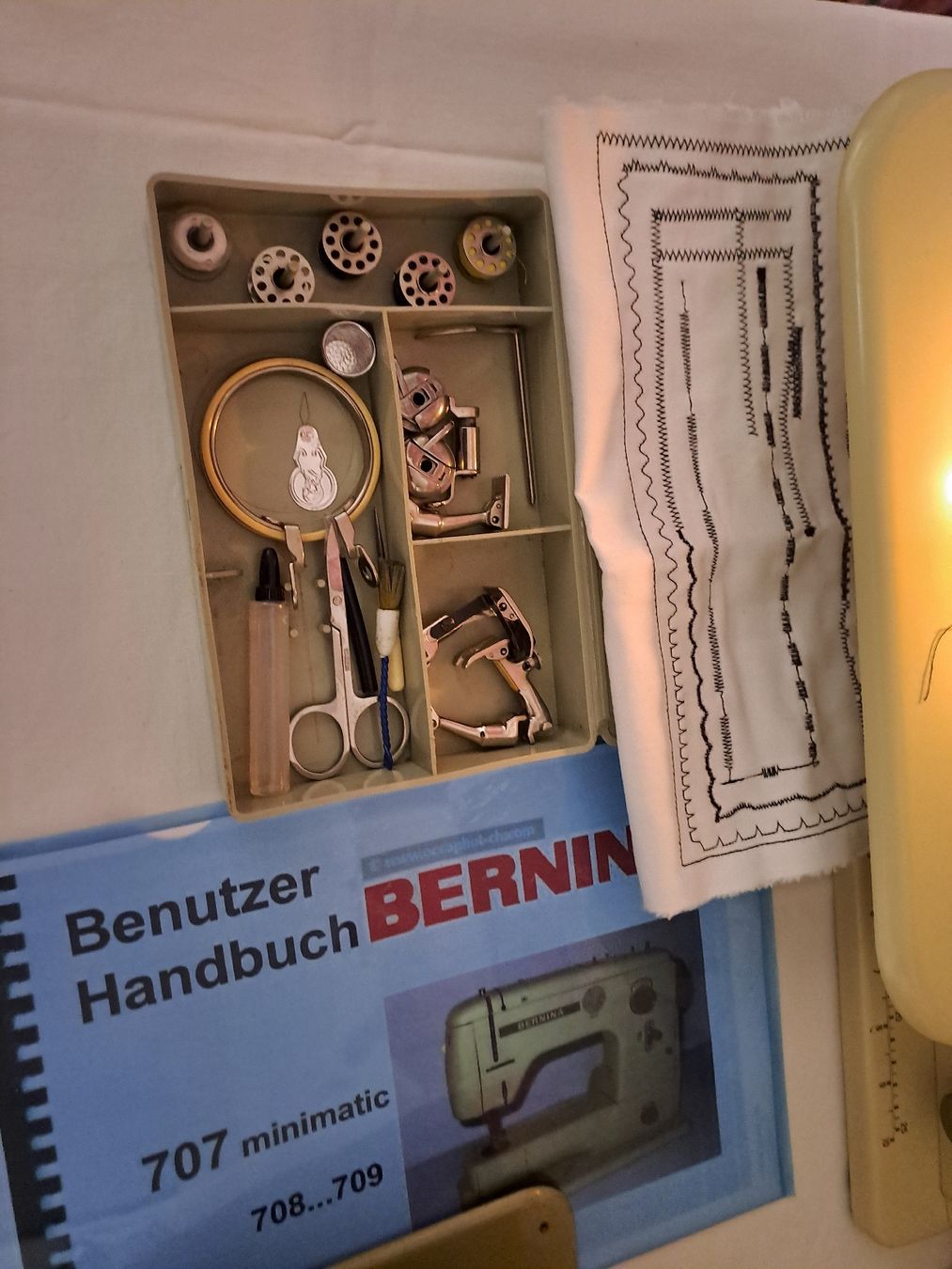Bernina Macchine da cucire: Bernina 707 minimatic – Usato da Belp venduto da amalija 2