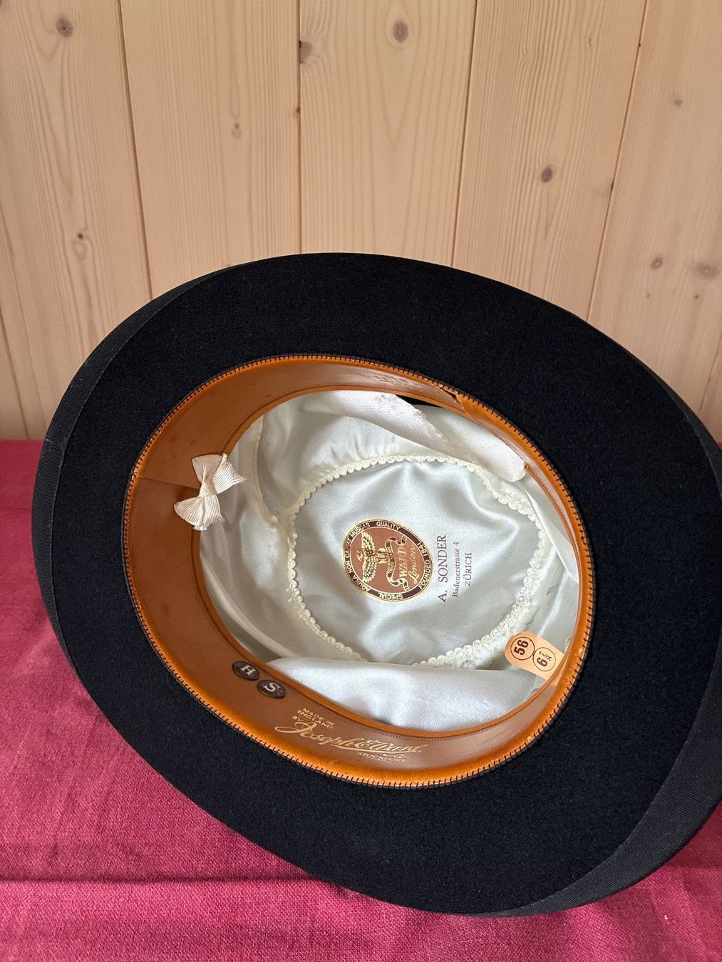 Hüte, Mützen & Caps: Melone Hut – Gebraucht aus Guggisberg von Wintschi 3