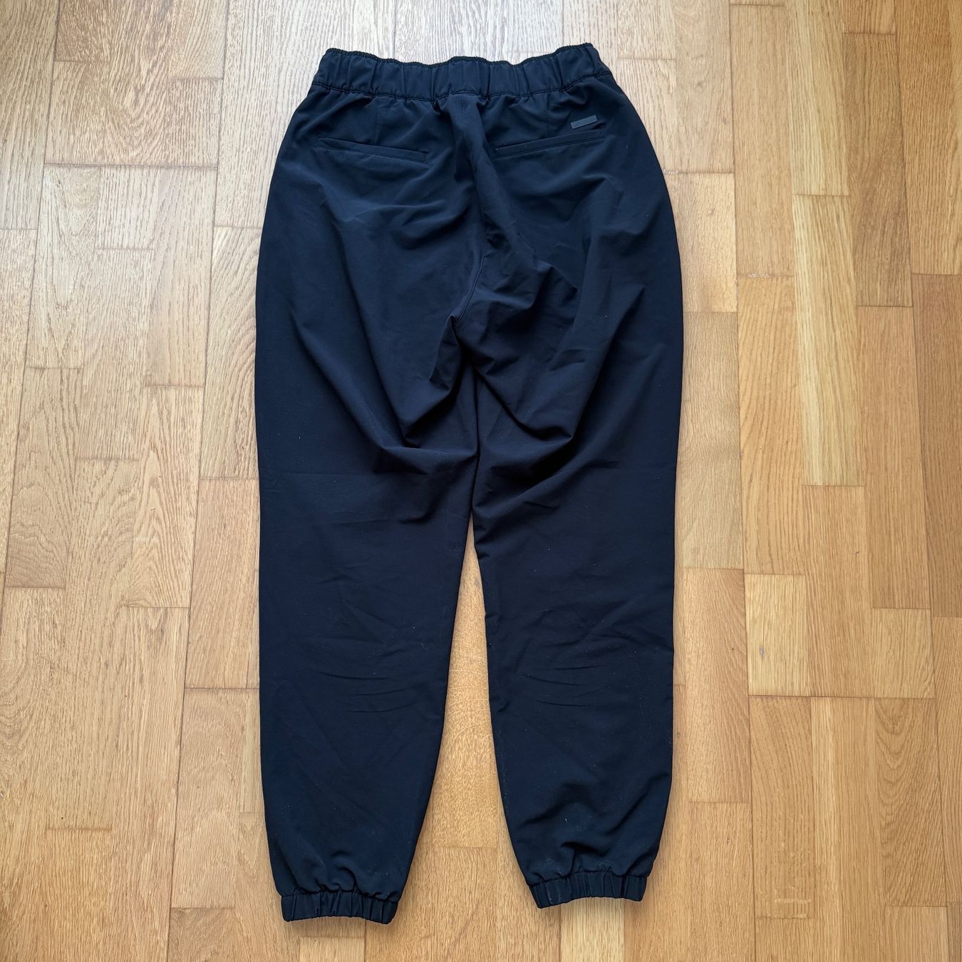 Adidas Hosen: Adidas Jogginghose – Gebraucht aus Uster von basquiat_ch 3