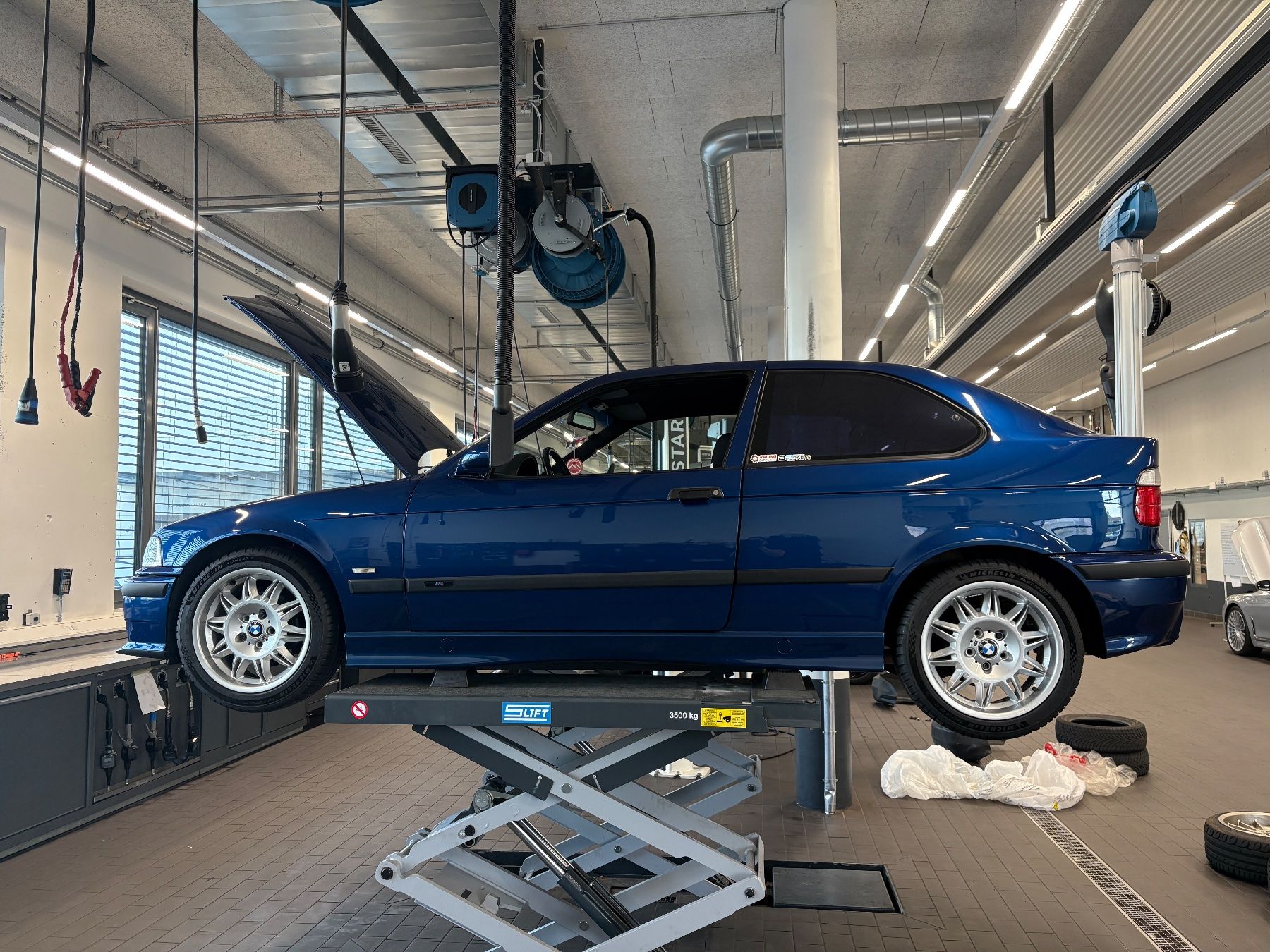 BMW Autos: BMW 323 e36 ti compact – Gebraucht aus Farvagny-le-Grand von emm_fmt6 6