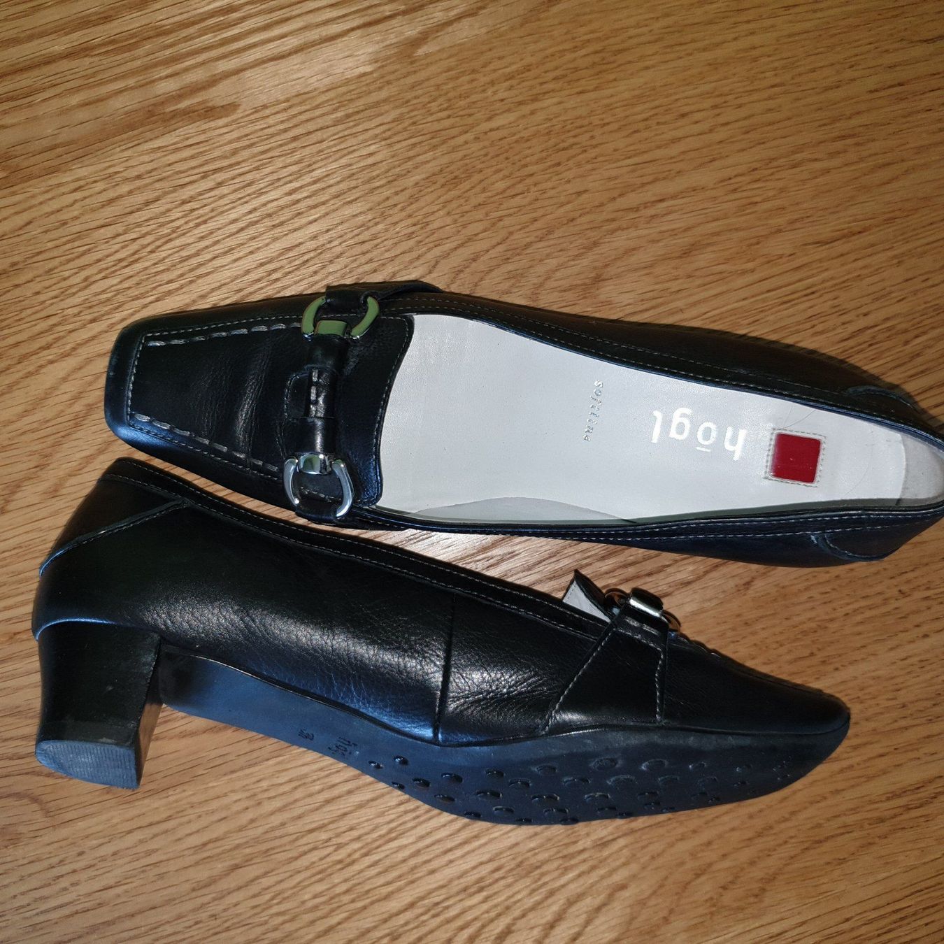 Högl Scarpe da donna: Damenschuhe Högl Gr. 36.5 – Usato da Gwatt (Thun) venduto da Letzte-Chance-III