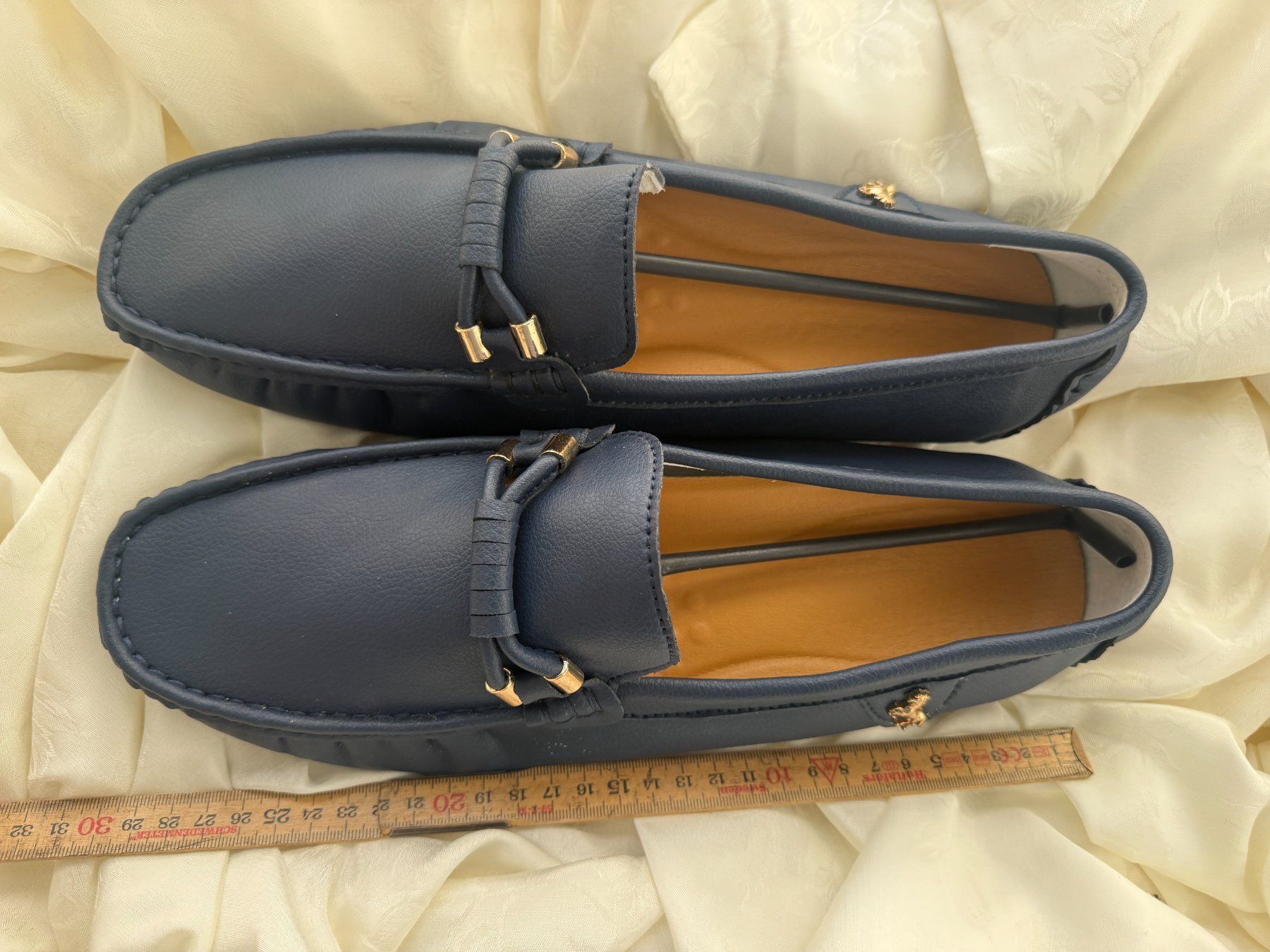 Scarpe da uomo: Blaue Slipper Schuhe, Größe 47 - NEU – Nuovo e nell'imballaggio originale da Vacallo venduto da cri_229f 4