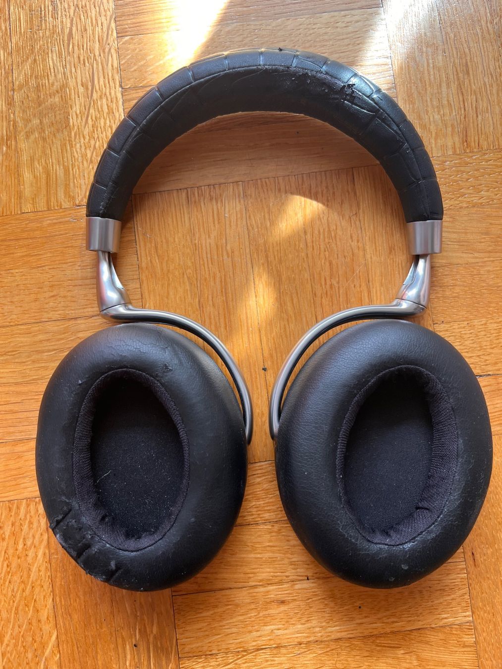 Parrot Cuffie: casque parrot zik 3 – Usato da Lausanne venduto da ant_68z8 1