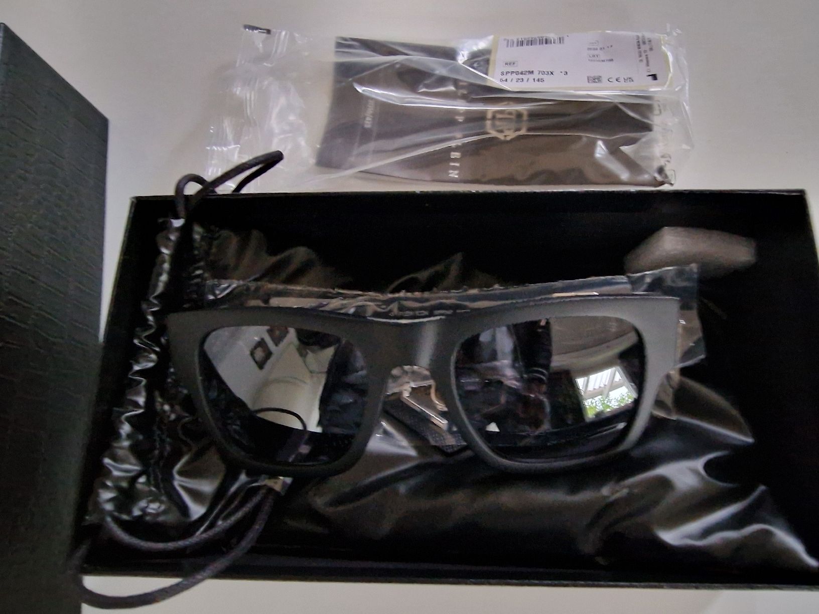 Philipp Plein Brillen & Gläser: Fabrikneu Philipp plein Sonnenbrille – Neu und originalverpackt aus Scherz von lacoste30 7